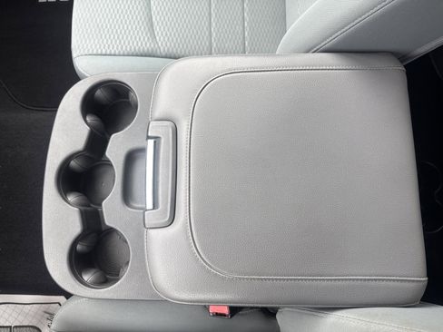 Used 2019 RAM 1500 Express AWD/4WD image 24