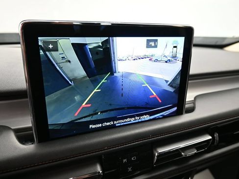 Used 2023 Lincoln Aviator AWD image 42