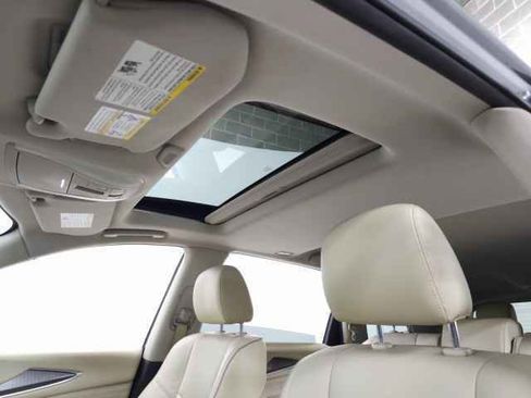 Used 2018 INFINITI QX60 AWD w/ Premium Plus Package image 16