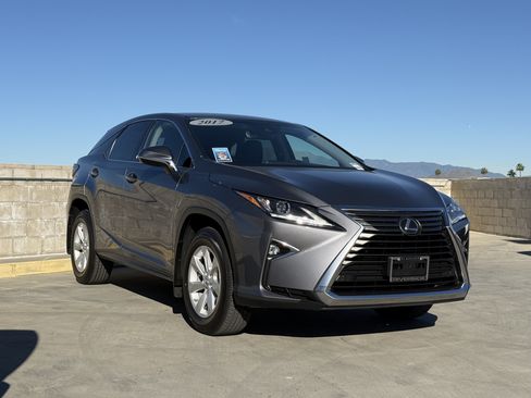 Used 2017 Lexus RX 350 FWD image 2