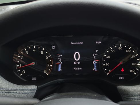 Used 2023 Jeep Compass Sport AWD/4WD image 12