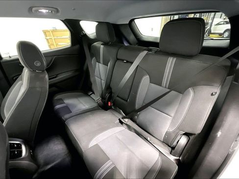 Used 2024 Chevrolet Blazer LT w/ Convenience Package FWD image 31