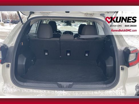 Used 2024 Subaru Crosstrek 2.0i Premium image 7