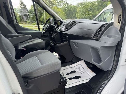 Used 2017 Ford Transit 350 XL RWD image 8