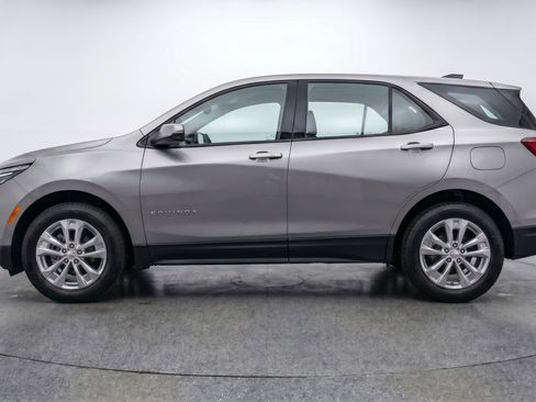 Used 2025 Chevrolet Equinox LT FWD image 5