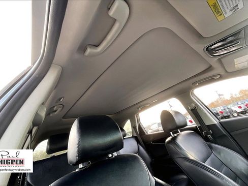 Used 2020 Kia Sorento EX image 21