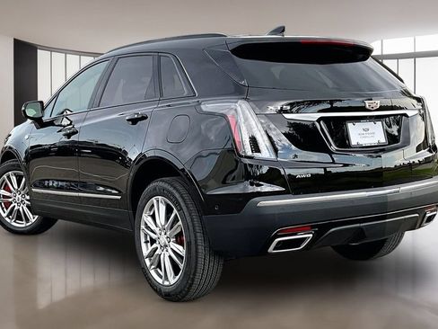 New 2026 Cadillac XT5 Sportv w/ LPO, Floor Liner Package AWD/4WD image 3