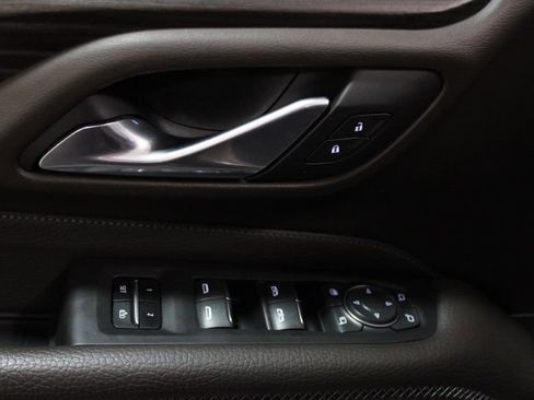 Used 2022 GMC Yukon XL Denali image 18