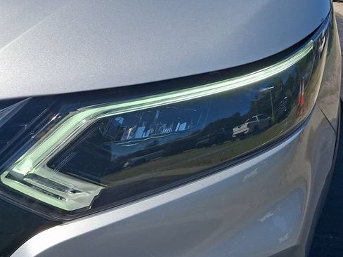 Used 2020 Nissan Rogue Sport SL w/ Premium Package AWD/4WD image 9