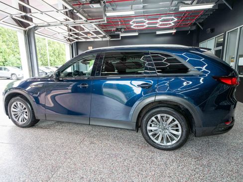 Used 2024 MAZDA CX-90 Plug-In Hybrid w/ Preferred AWD/4WD image 2