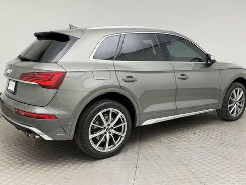 Certified 2023 Audi SQ5 Premium Plus w/ Premium Plus Package AWD/4WD image 2