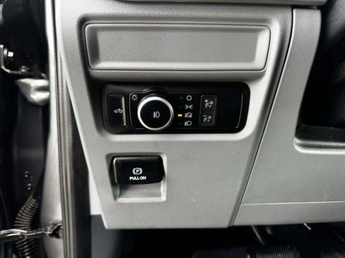 Used 2023 Ford F150 XLT w/ Trailer Tow Package image 17