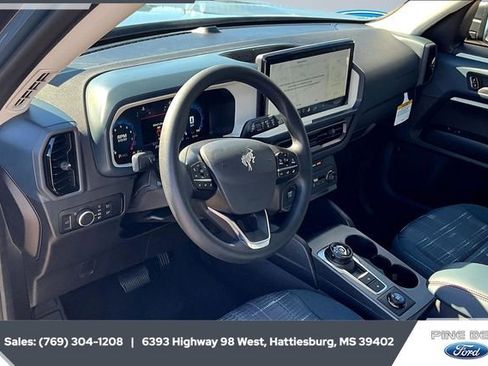 New 2025 Ford Bronco Sport Heritage image 8