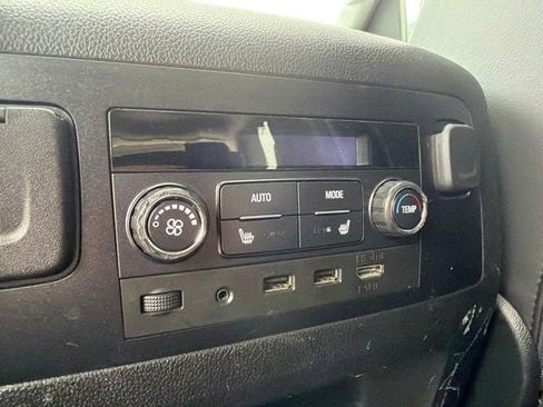 Used 2020 GMC Yukon Denali w/ Denali Ultimate Package AWD/4WD image 31