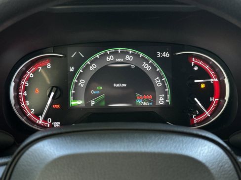 Used 2025 Toyota RAV4 LE image 21