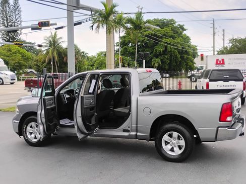 Used 2022 RAM 1500 Classic SLT w/ Trailer & Traction Group RWD image 22