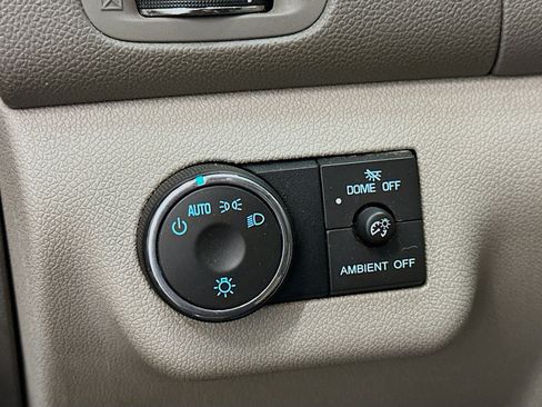Used 2015 Buick Enclave Leather AWD/4WD image 17