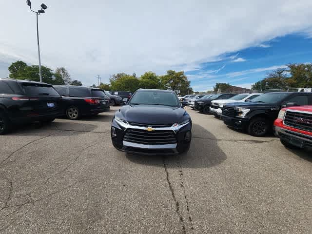 Used 2020 Chevrolet Blazer Premier w/ Driver Confidence II Package FWD image 5