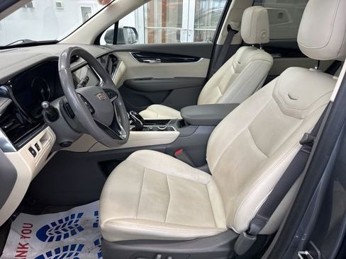 Used 2020 Cadillac XT6 Premium Luxury image 26