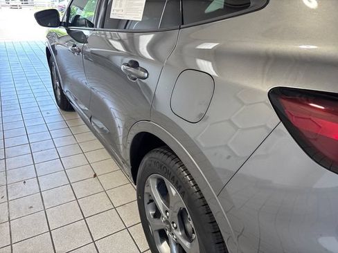 Used 2023 Ford Escape ST-Line w/ Tech Pack #1 AWD/4WD image 19