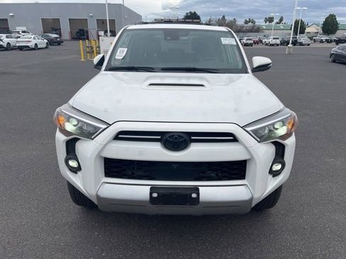 Used 2023 Toyota 4Runner TRD Off-Road Premium image 2