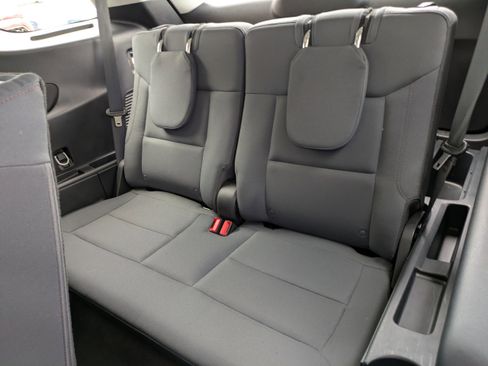 Certified 2025 Ford Explorer Active RWD image 15