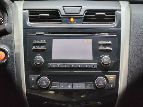 Used 2013 Nissan Altima 3.5 SL FWD image 27