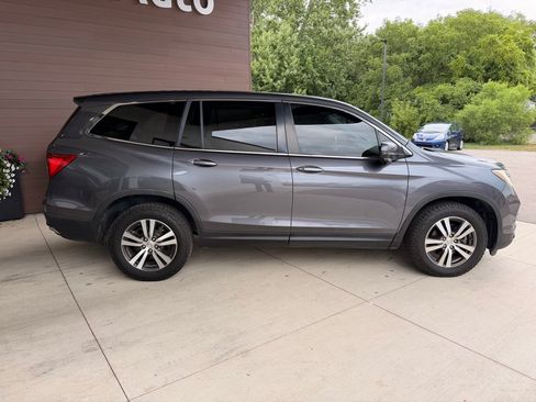 Used 2017 Honda Pilot EX-L image 8