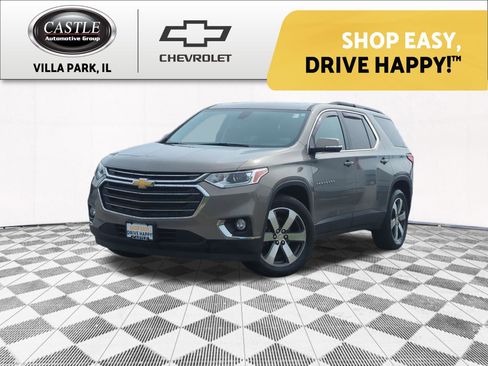 Used 2019 Chevrolet Traverse LT w/ LT Premium Package AWD/4WD image 1