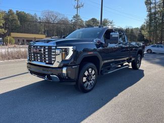 Used 2025 GMC Sierra 3500 Denali w/ Denali Reserve Package video 2