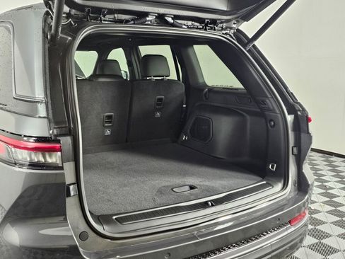 New 2026 Jeep Grand Cherokee Limited AWD/4WD image 15