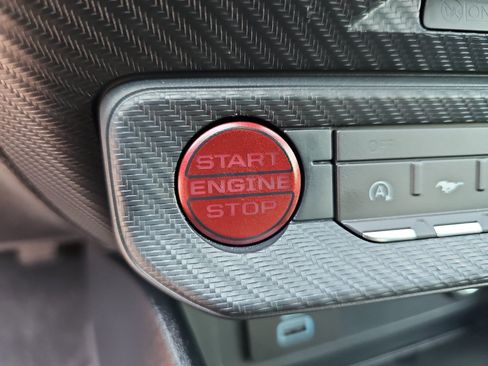 Used 2025 Ford Mustang GT RWD image 26