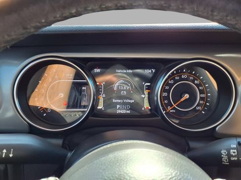 Used 2021 Jeep Wrangler Unlimited Sport AWD/4WD image 16