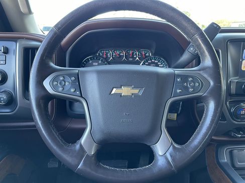 Used 2016 Chevrolet Silverado 2500 High Country w/ Duramax Plus Package image 25