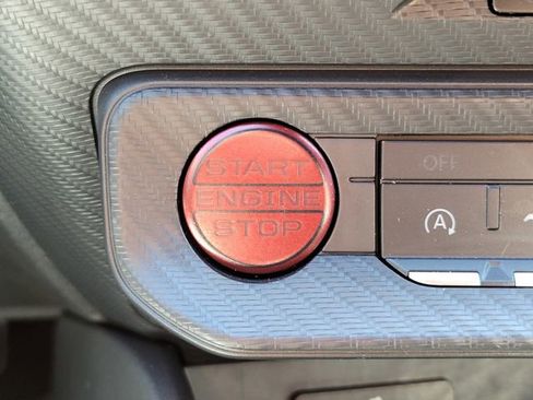 Used 2025 Ford Mustang Coupe image 25