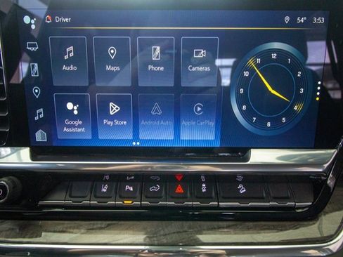 Used 2024 Chevrolet Silverado 2500 LTZ w/ LTZ Plus Package image 13