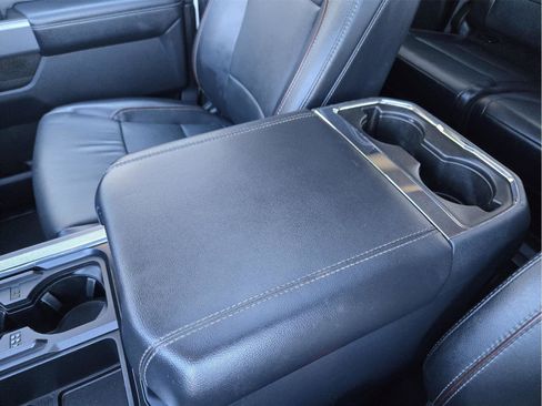 Used 2024 Ford F250 Lariat w/ Tremor Off-Road Package image 45