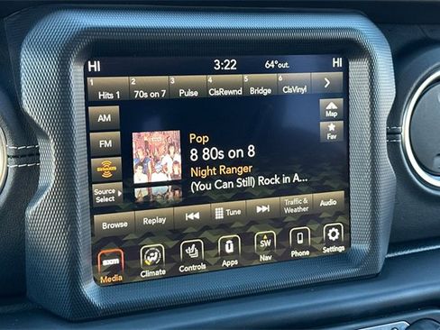 Used 2023 Jeep Wrangler Unlimited Sahara w/ Cold Weather Group image 21