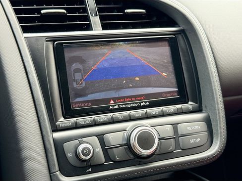 Used 2015 Audi R8 V8 image 14