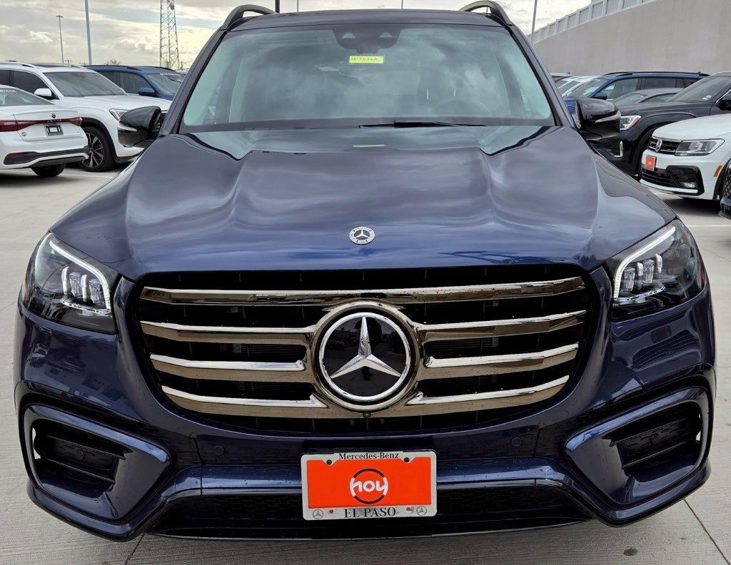 Used 2026 Mercedes-Benz GLS 450 4MATIC image 4