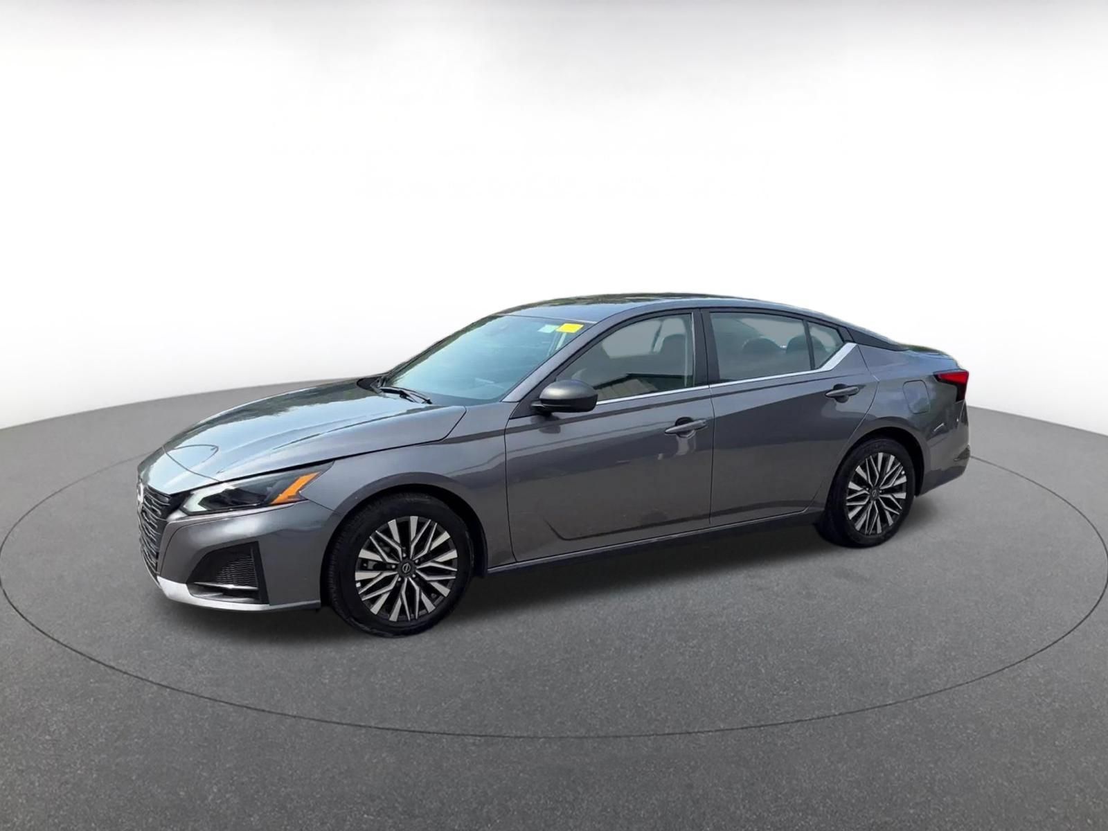 Used 2026 Nissan Altima 2.5 SV FWD image 6
