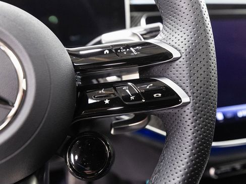 Used 2025 Mercedes-Benz E 53 AMG e 4MATIC Sedan image 13