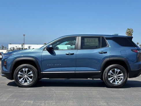 New 2025 Chevrolet Equinox LT image 7