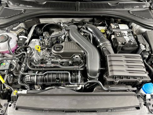 Certified 2025 Volkswagen Jetta SEL image 27