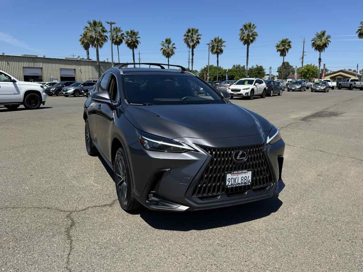 Used 2022 Lexus NX 350 AWD image 3