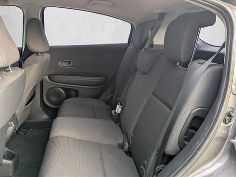 Used 2022 Honda HR-V LX image 15