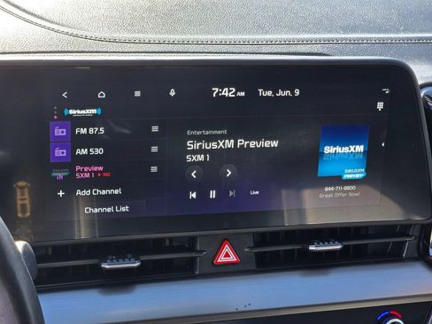 Used 2023 Kia Sportage EX AWD/4WD image 19