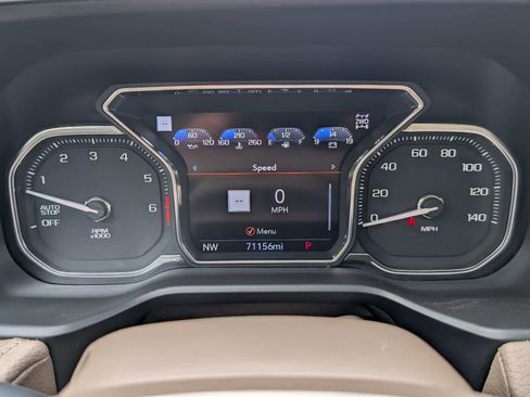Certified 2021 GMC Yukon Denali w/ Denali Premium Package AWD/4WD image 35