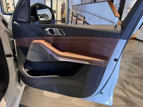 Used 2023 BMW X5 M50i w/ Executive Package image 23