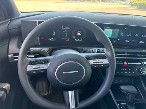 Used 2025 Hyundai Santa Cruz SEL FWD image 29